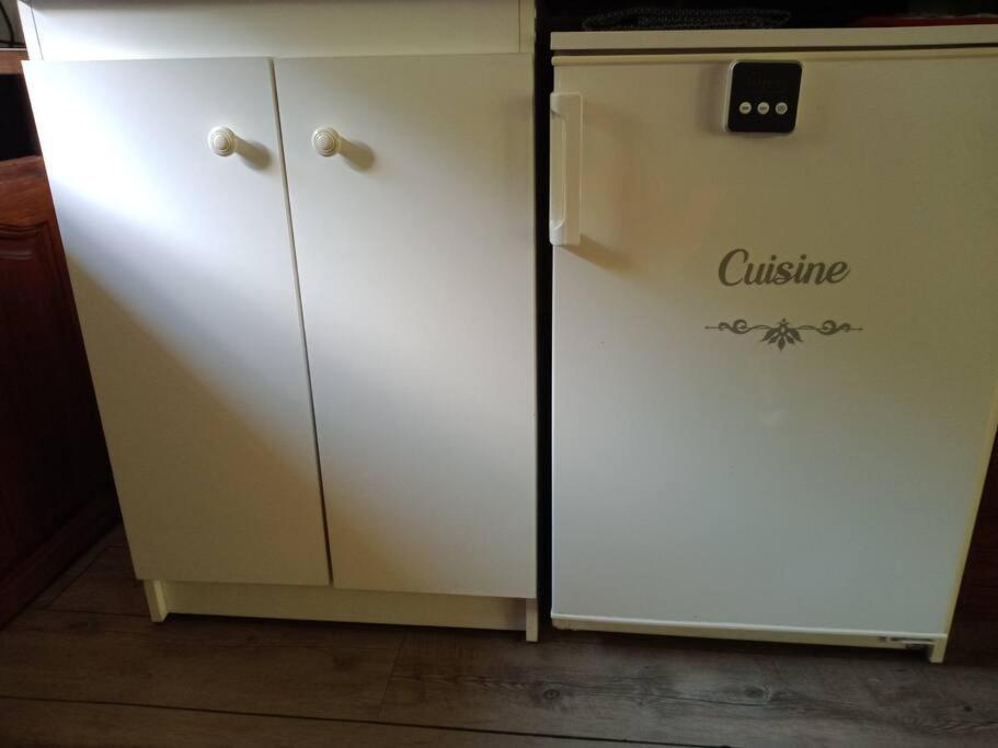 Givonne Micro Maison Isba Sedan מראה חיצוני תמונה